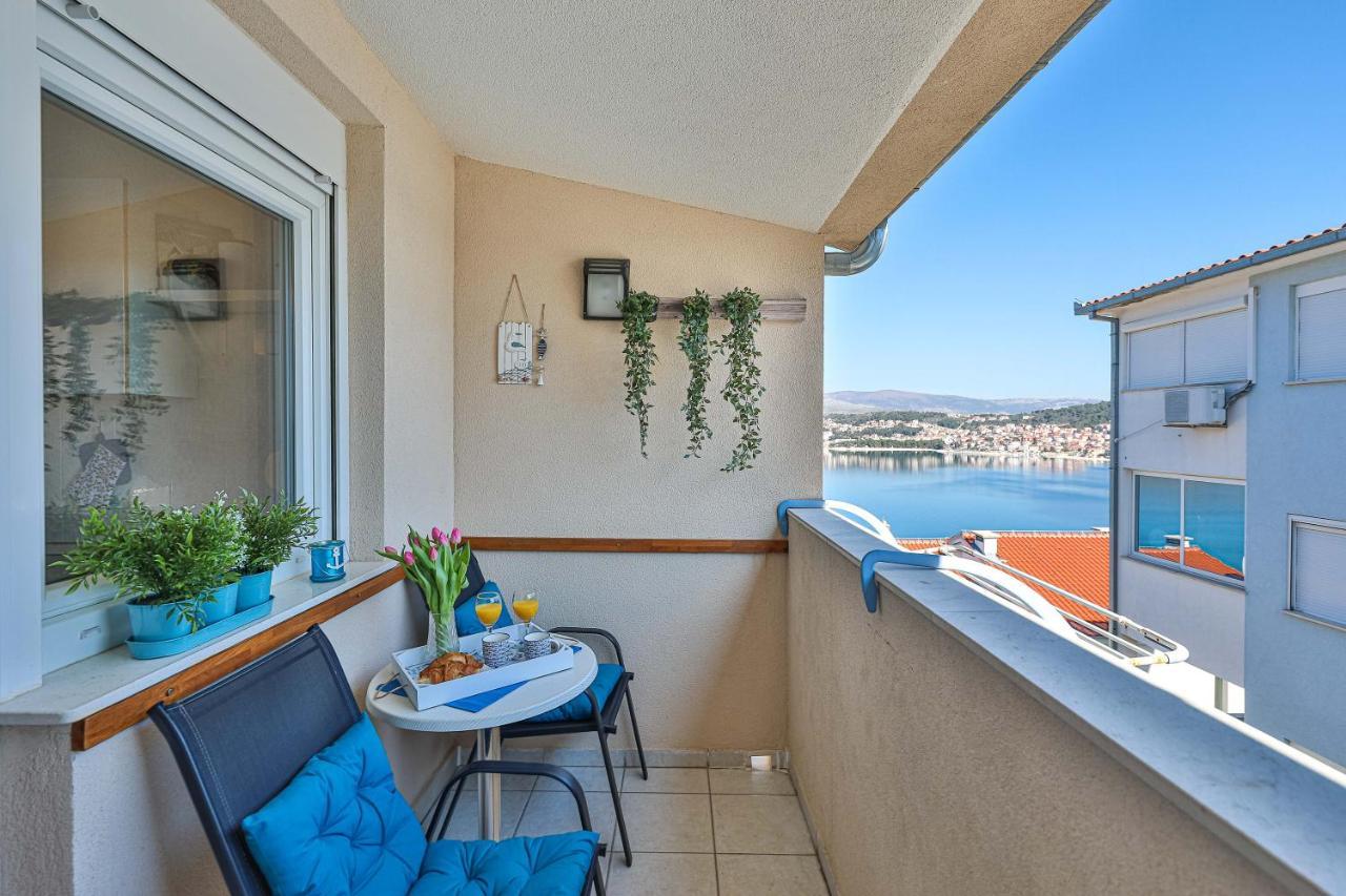 Apartment Glavica Трогир Екстериор снимка