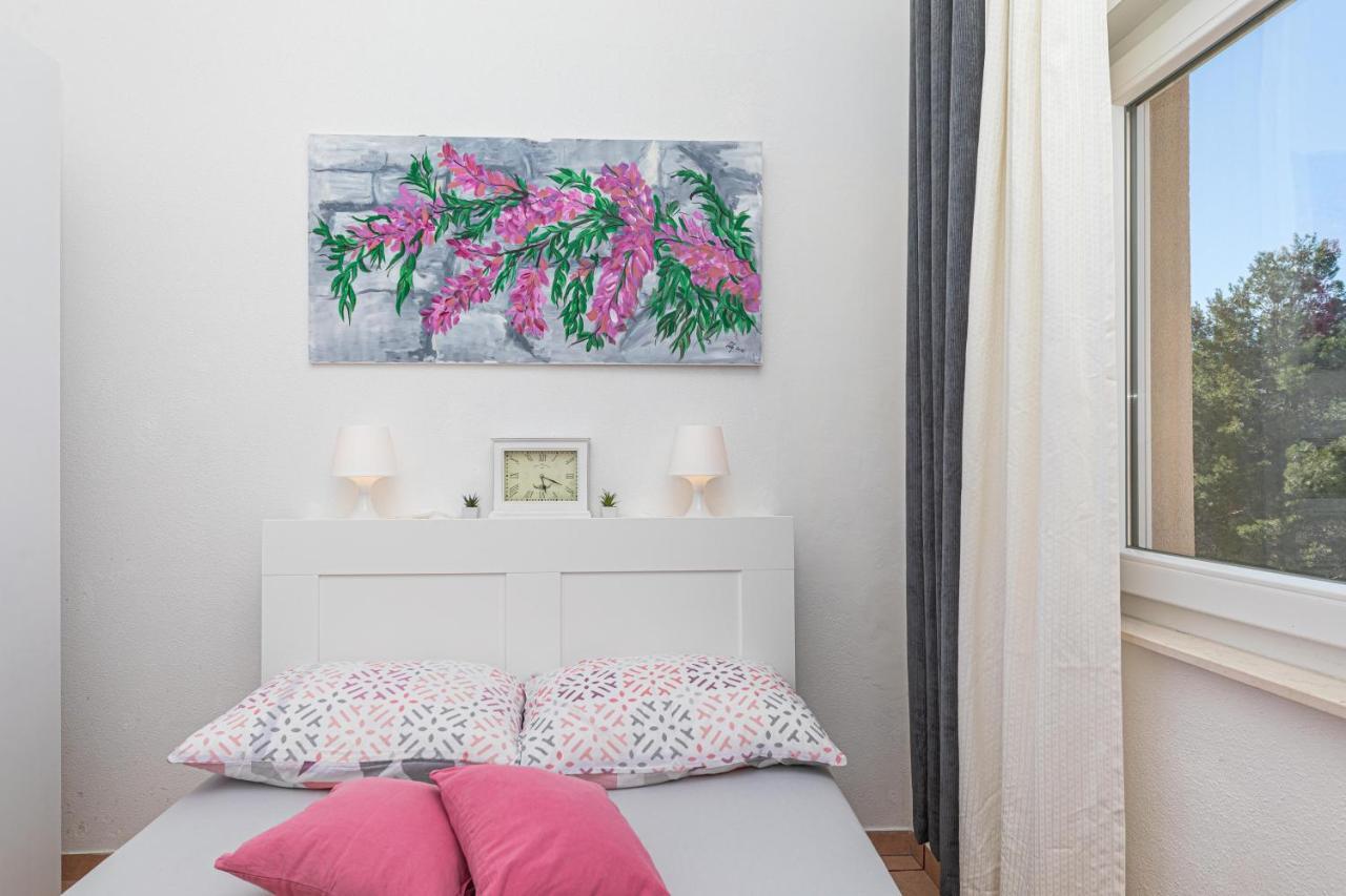 Apartment Glavica Трогир Екстериор снимка